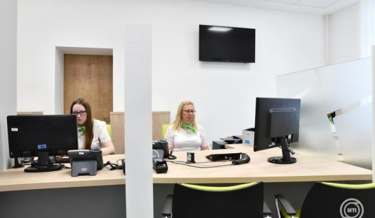 Itt vannak a kormányablakok és a kormányhivatalok ünnepi ügyintézési rendje