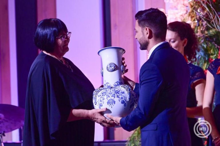 Átadták a közmédia legrangosabb szakmai díjait