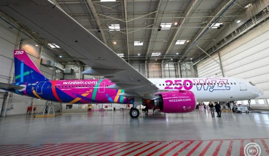 Újraindít három debreceni járatot jövőre a Wizz Air