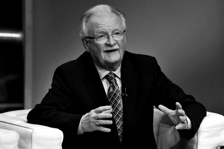 Balázs Péter színművészt a Kulturális és Innovációs Minisztérium saját halottjának tekinti