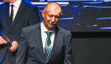 Egész alakos szobrot állítanak Lehoczki-Spider Lászlónak Miskolcon